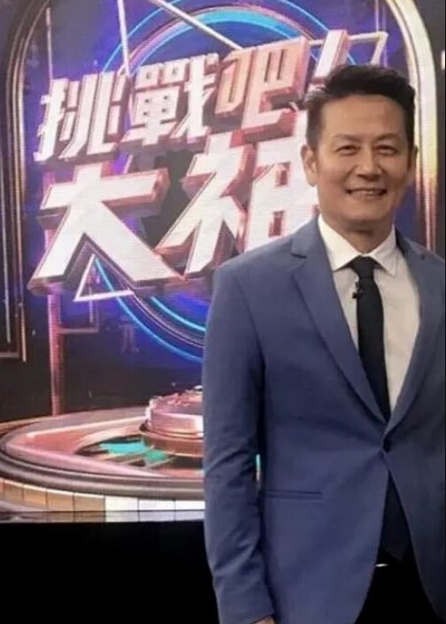 探花极品外围女神肤白细腰美乳翘臀 - A8视频